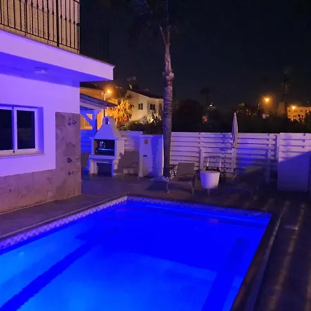Villa Sea View With Private Pool Protaras